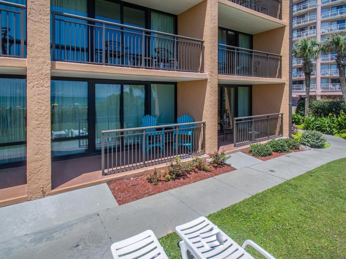 Ground Floor Ocean Front Studio - Caravelle Resort 124 Myrtle Beach Dış mekan fotoğraf